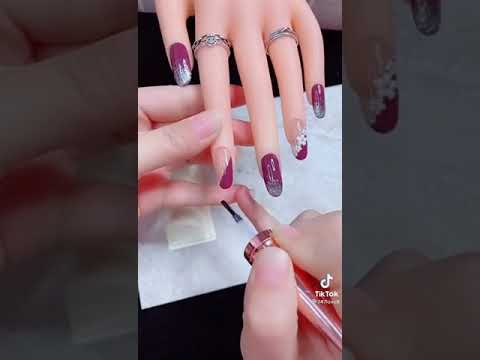 Video: Bagaimana Melakukan Geode Nail Art: 14 Langkah (dengan Gambar)