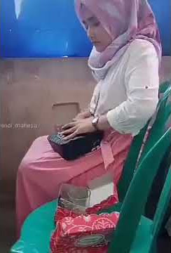 Kelakuan ibu-ibu ketika kondangan/arisan,bikin ngakak😂
