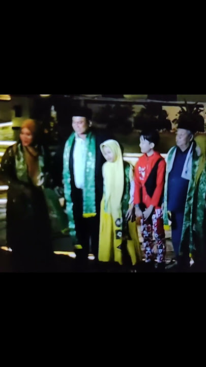 detik detik Damar Adji diajak Berfoto bareng KYAI