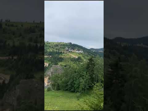 من هو آدم يشاري ولماذا سمي بمطار كوسوفو باسمه
