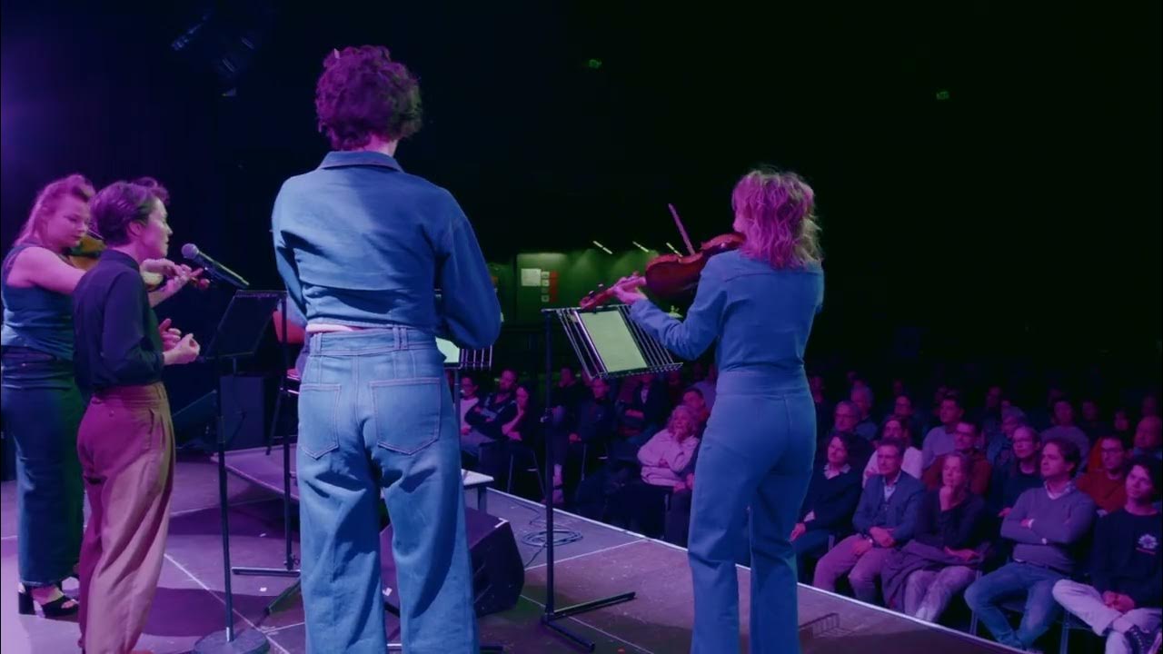 And So - Caroline Shaw & Ragazze Quartet And So - Caroline Shaw & Ragazze Quartet