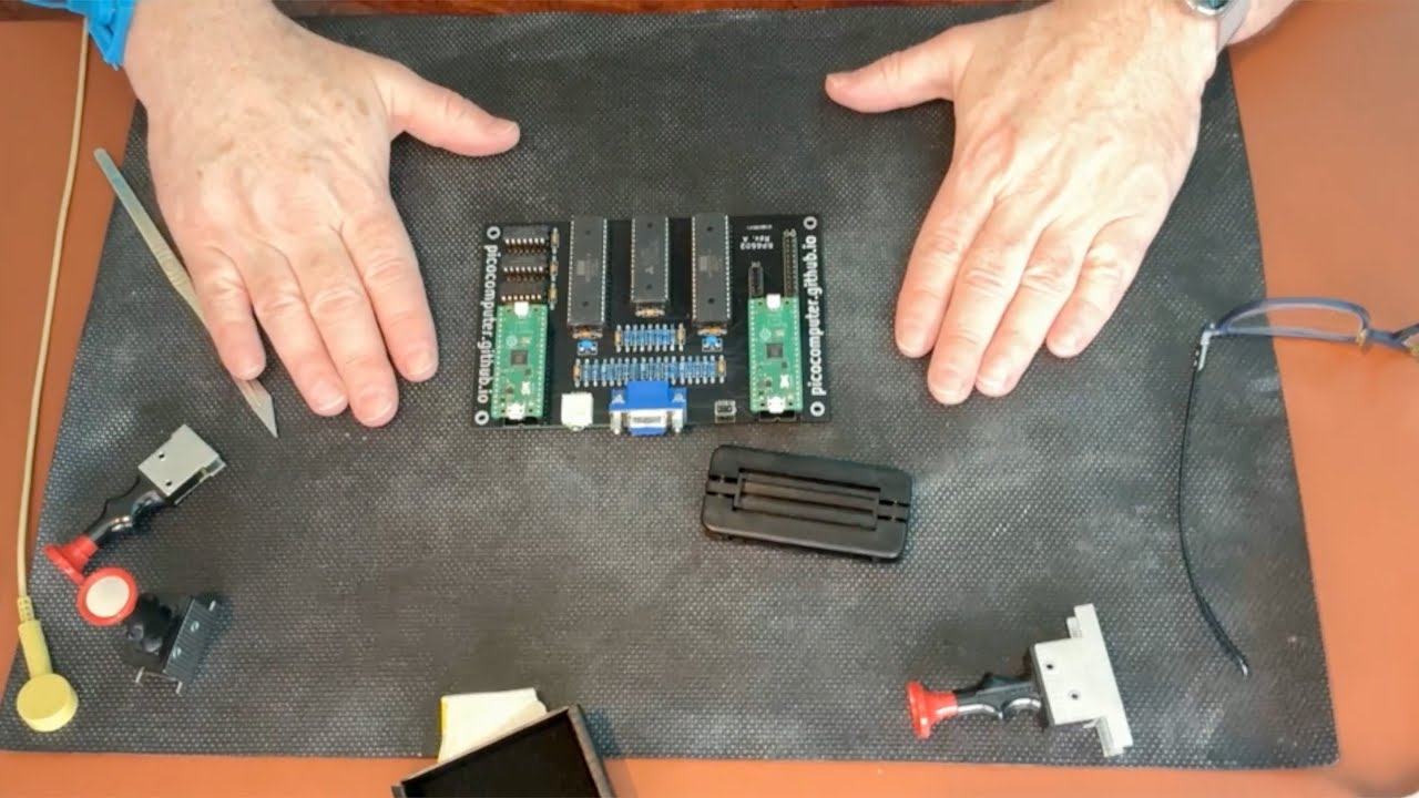 Building the Picocomputer 6502 - Real Time - YouTube