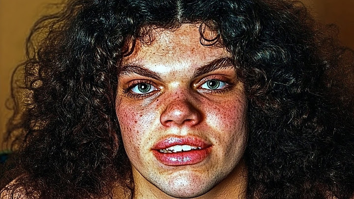 The daughter of the giant André the Giant is even taller than him.