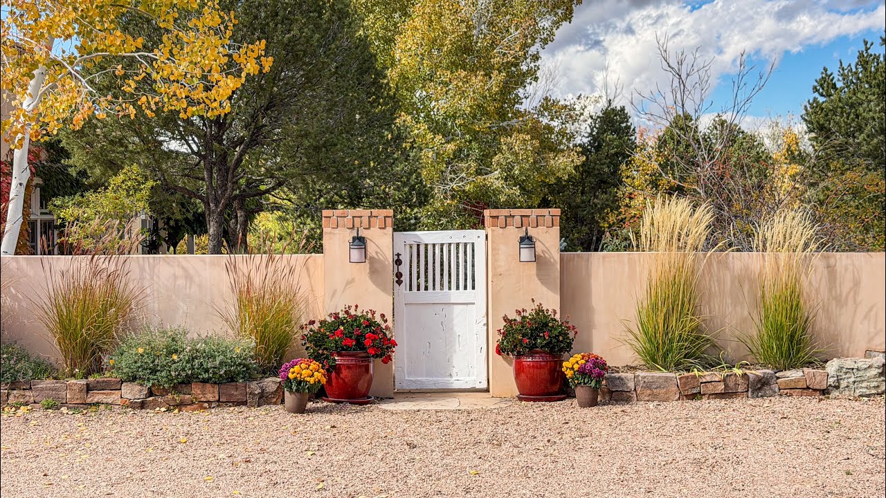 Hidden Luxury in Santa Fe: 1.7-Acre Territorial Estate With Spa & Mountain View’s