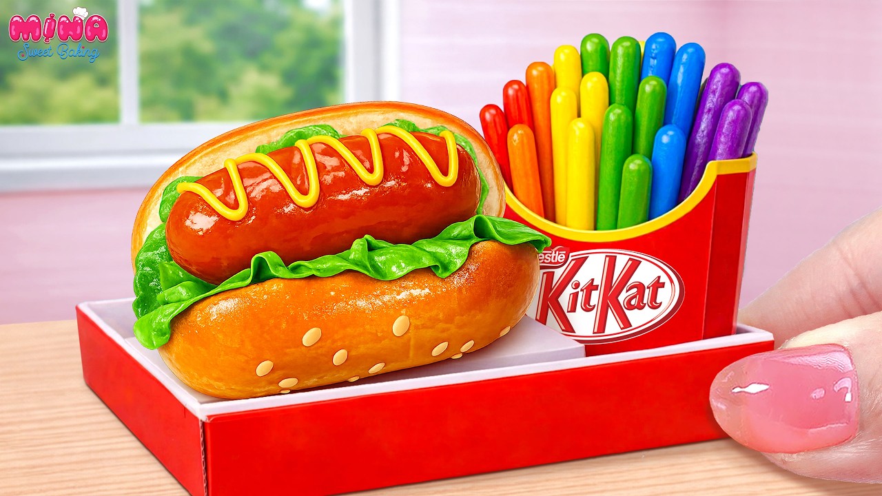 🌭Chocolate Hot Dog vs Rainbow KitKat Cake🍫Fancy Miniature Fondant Cake Ideas | Mina Sweet Baking