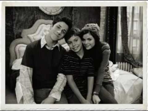 jake t. austin and selena gomez AMAZING