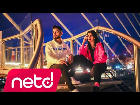 Arev feat. Esra Vuranel — Göresim Var