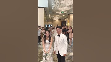 Màn tung hoa cưới của cô dâu tại #DiamondStarsBenTreHotel