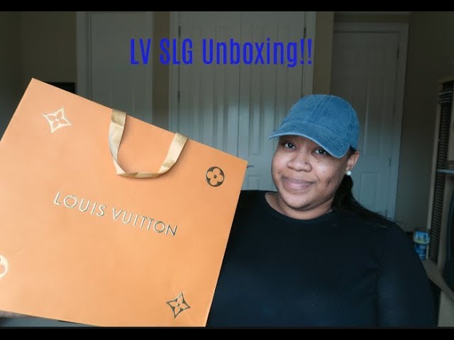 LV ReLoved UnBoxing Louis Vuitton Graffiti Leopard Scarf Unboxing