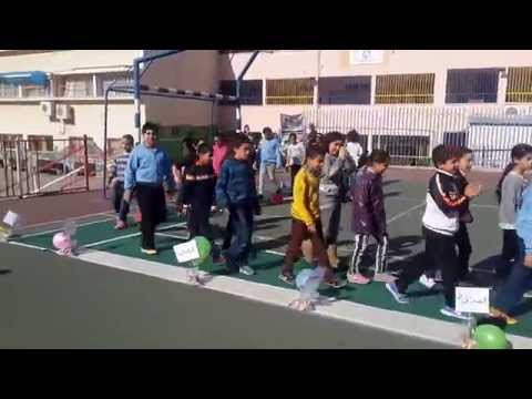 عرض شعارات لا للعنف نعم للتسامح مدرسة الزهراء