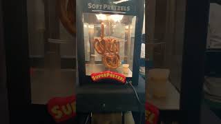Hot pretzels and soft drinks #food #foodie #atlanticcity screenshot 2