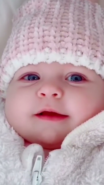 Video lucu anak bayi bersin senyum sendiri gemesin #shorts #cute