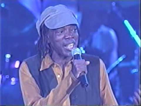 Som Brasil Elis - 15 Milton Nascimento (Maria Maria)