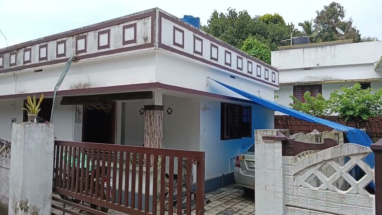 Palakkad Dt SHORANUR KULLAPULLI ICON hospital NEAR HOUSE FOR SALE Call 9074434350.