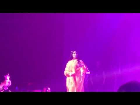 Good Form Challenge - Nicki Minaj Live in Brazil São Paulo at Tidal Vivo Event Credicard Hall