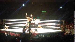 wwe santiago - Titus O'neal (bloqueo bloqueo)