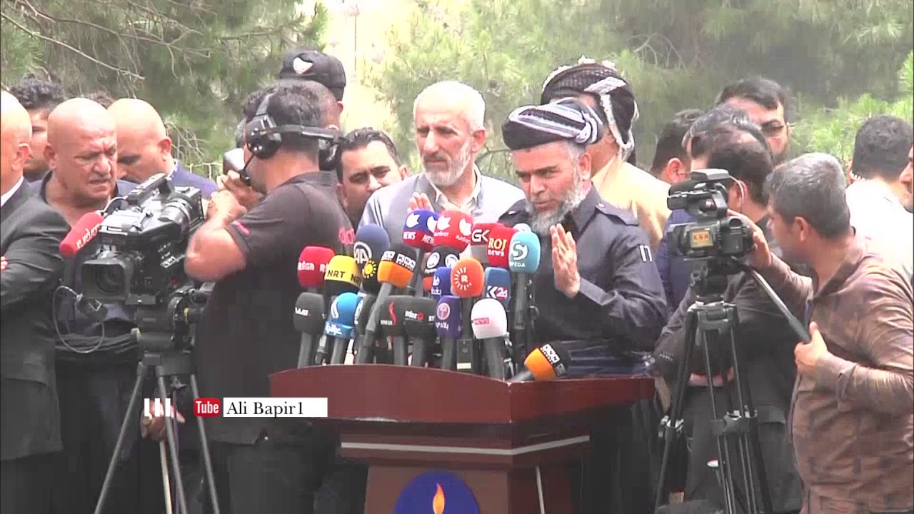 مامۆستا عه‌لی باپیر ئاماده‌ی مه‌راسیمی ناشتنی ته‌رمی نه‌وشێروان موسته‌فا ده‌بێت