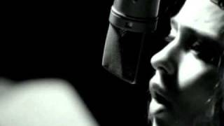 Video thumbnail of "Fiona Apple - Shadowboxer (lyrics)"