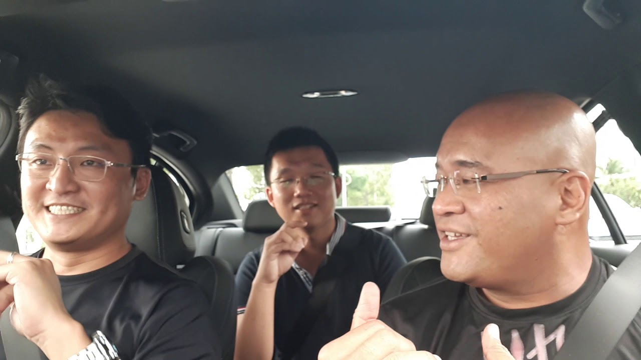 Torque Shop: Three Men And A BMW 330i G20 - In-Car Experience! | EvoMalaysia.com - YouTube