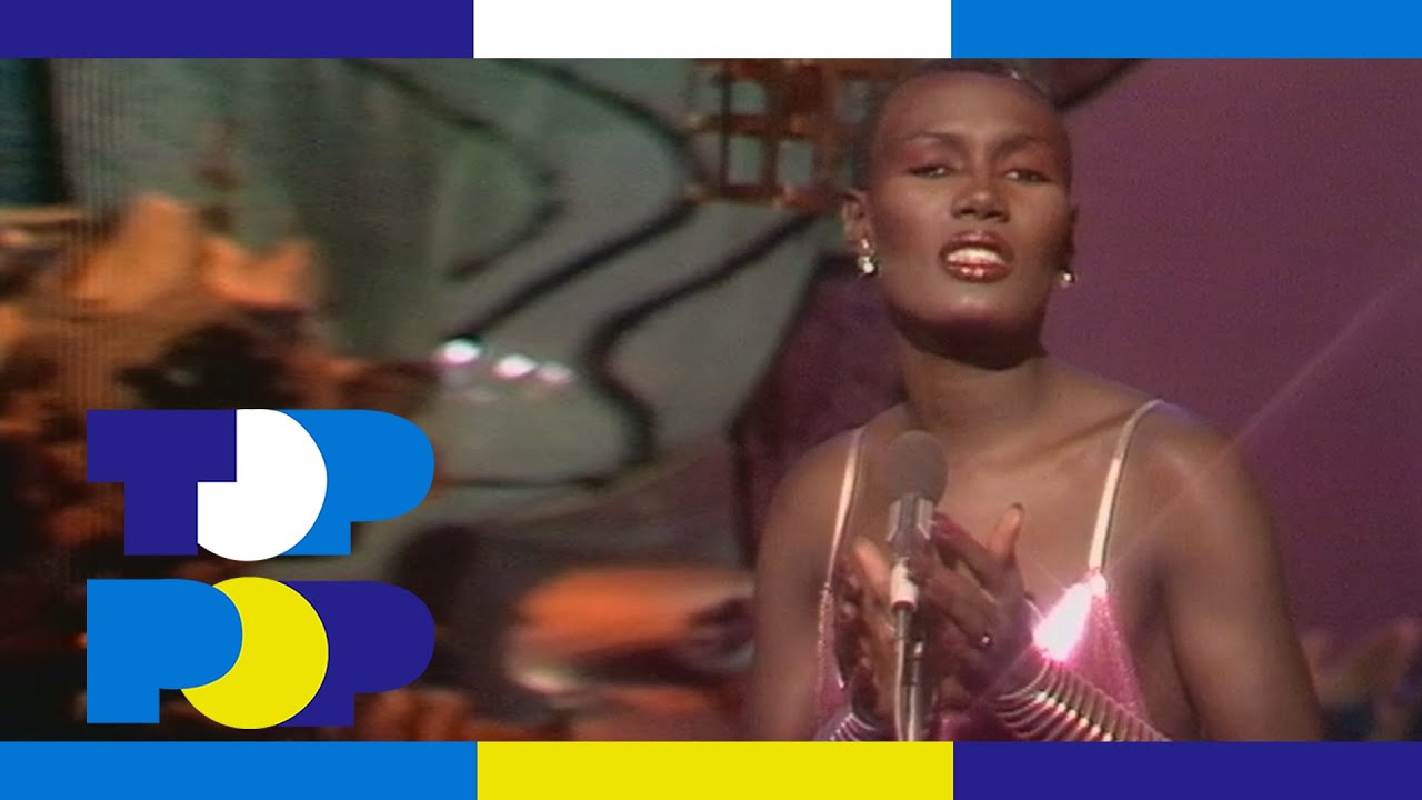 Grace Jones - La Vie En Rose • TopPop