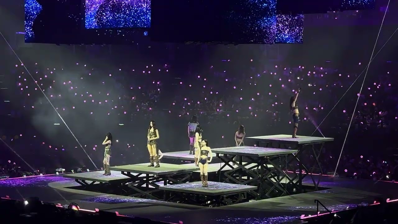 20251214 TWICE-MARS | TWICE THIS IS FOR WORLD TOUR IN BANGKOK