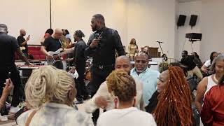 Tim Rogers And The Fellas Close Out Louisville MS