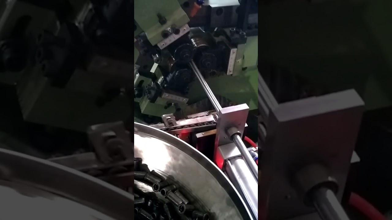 Fully automatic thread rolling machine / Screw rolling machine 