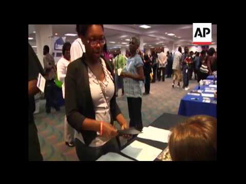 Job fair offers hope to thousands who are unemployed in South Florida, bringing in about 120 employe
