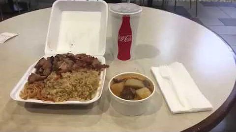 Walking the mall vlog 2 for exercise and eating thai