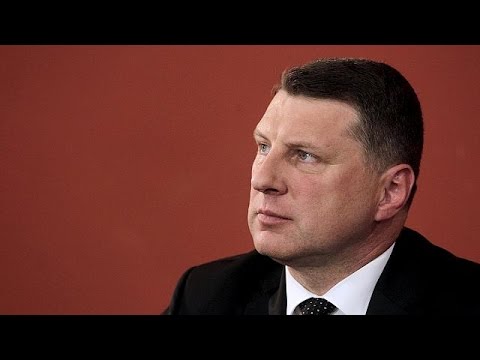 Video: Letonya'nın Yeni Başbakanı Kim Oldu?