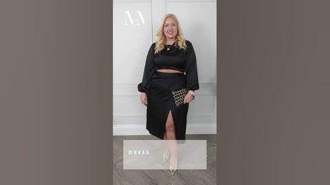 Styling Curves course is available for pre-order! #personalstyling #stylingcurves