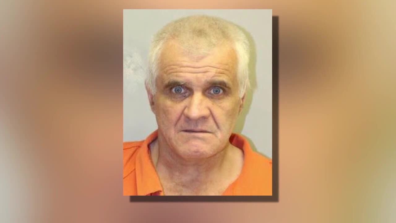 Man accused of trying to rob home while naked appears in court - YouTube