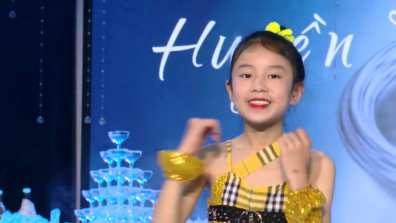 Tết 2026 Những ngày xuân rực rỡ #nguyentuelam #dance #rubykids #cute 