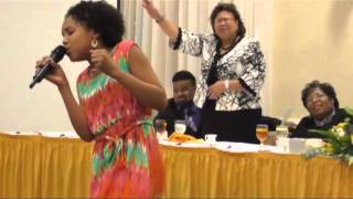 Video thumbnail of "11 yr/old Jayna sings "Take Me to the King" Tamela Mann"