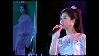 ဗ်တၱလို ပန္းဆက္သမ...........အိအိမြန္