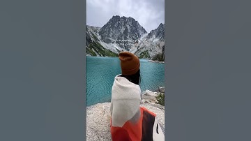 This alpine lake in Washington will always have a piece of my heart 🫶🏼 #mountains #alpinelake #pnw