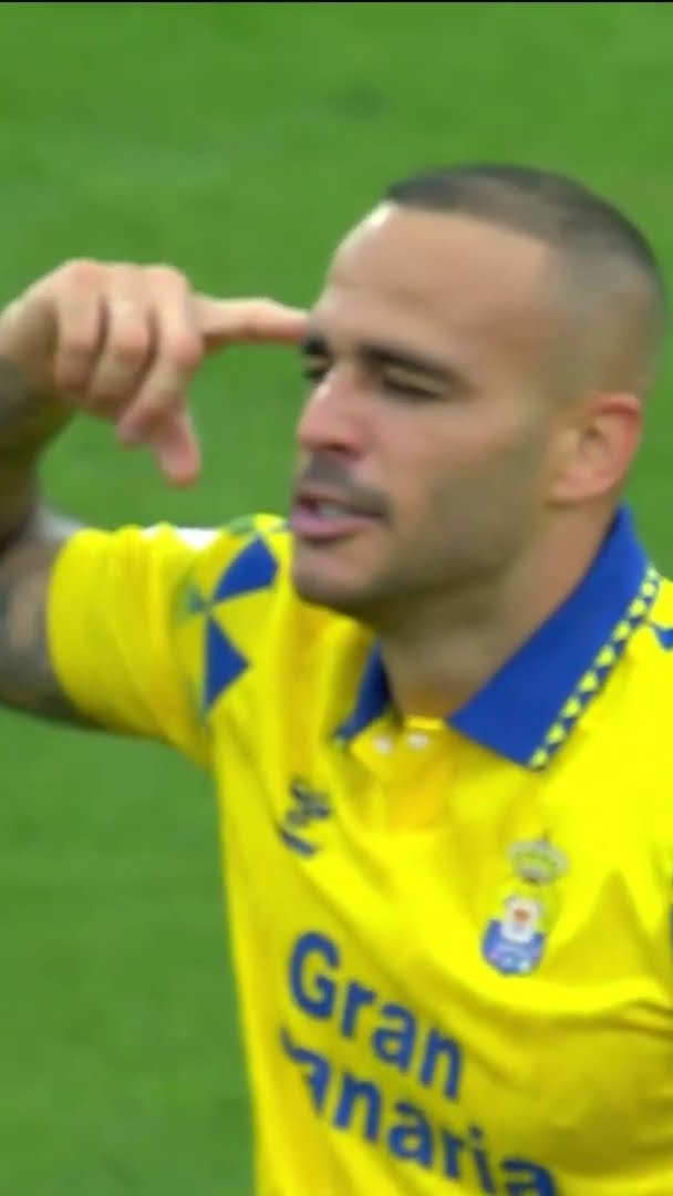 SANDRO ???