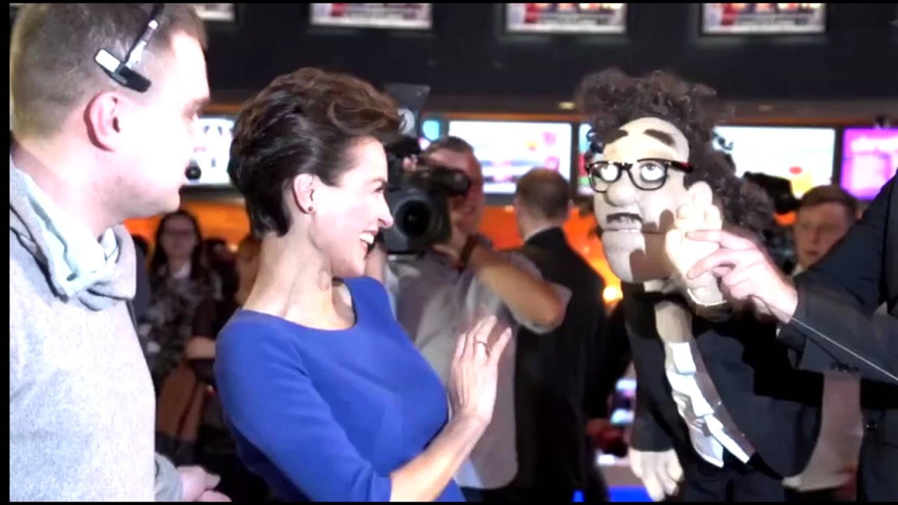 PREMIERA FILMU PLANETA SINGLI - KONY PUPPETS