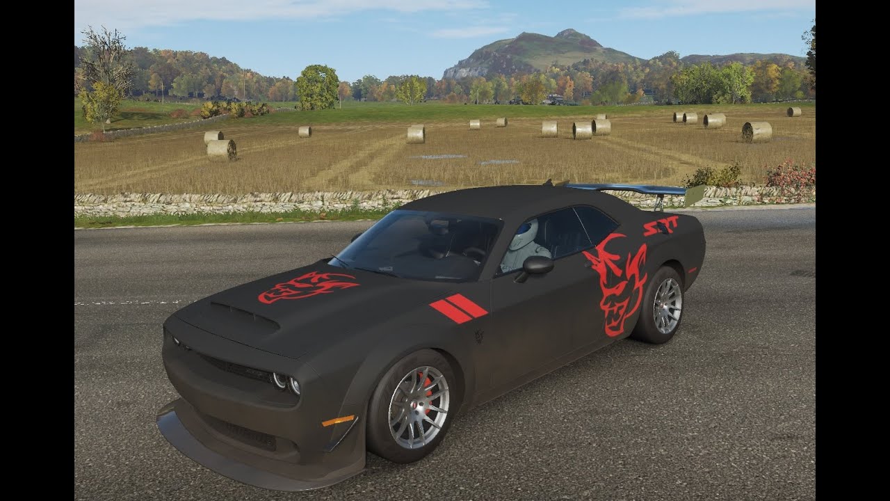Forza Horizon 4 fun drive in Dodge SRT Hellcat with some bangin' tunes