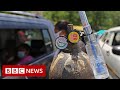 Indian temple offers drive-through oxygen amid Covid crisis - BBC News