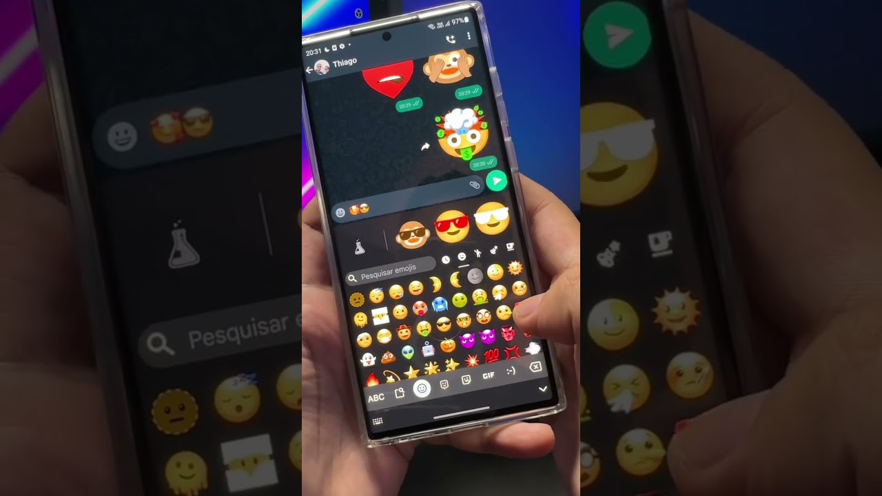 Emojis exclusivos no Whatsapp #celular #dicas #whatsapp