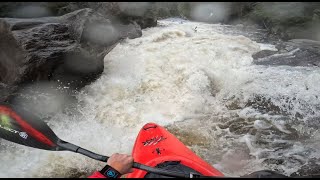 Rivière Neilson, 22 m3, niveau 3.5 sur la roche, 4 et 5 mai 2024