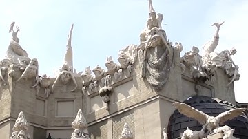 House with Chimeras - Place in City