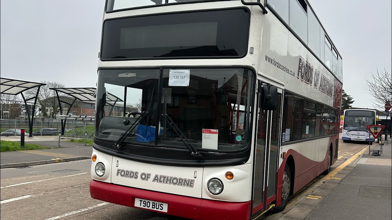*T90 BUS,T694 KPU*Ford’s Coaches 1999 Dennis Trident ALX400(Ex Stagecoach London)
