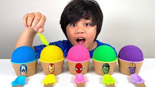 Troy Pretend Play with Kinetic Sand Ice Cream Surprise Toys Fun