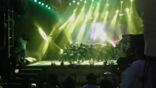 Zero gravity crew in Mumbai