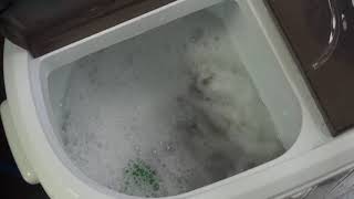 【小型二槽式洗濯機「別洗いしま専科」２】 パワフル洗浄 サンコーレアモノショップ
