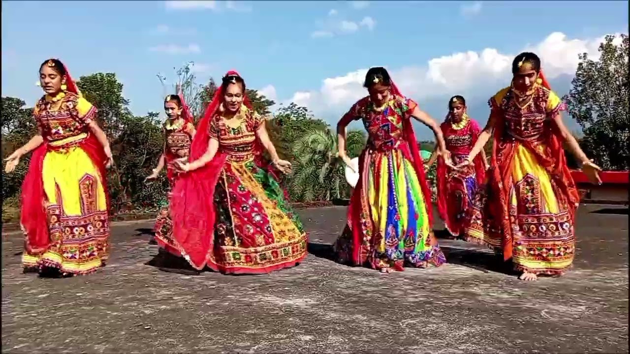 Rangeelo Maro dholana latest new dance video