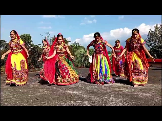 Rangeelo Maro dholana latest new dance video class=