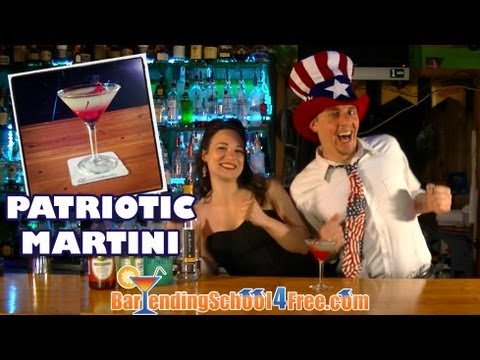 how-to-make-a-patriotic-martini-drink-(using-hpnotiq)